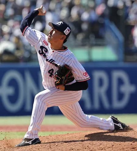 ヤクルト　原樹理、山下輝、金久保優斗、山本大貴ら9選手に戦力外通告