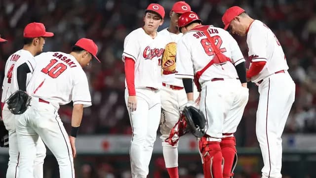 カープファン「新井監督は最下位を回避する気ないの？」