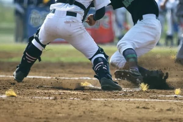 野球ってなんでスライディングするん？