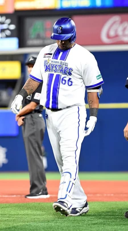 【悲報】 ビシエド 肉離れ 初のCS出場が絶望的に…