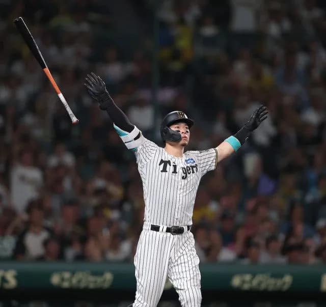 佐藤輝明(26).277 40本 102点 ops.924←今オフメジャー挑戦