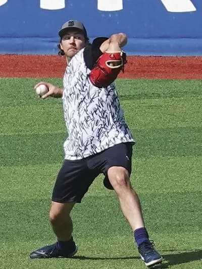 DeNAバウアー、CSは救援起用