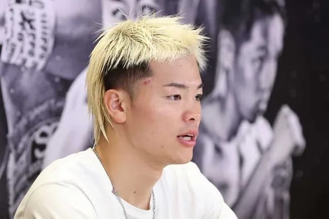 那須川天心（27）　キックボクシング42戦42勝　総合格闘技4戦4勝　ボクシング7戦7勝