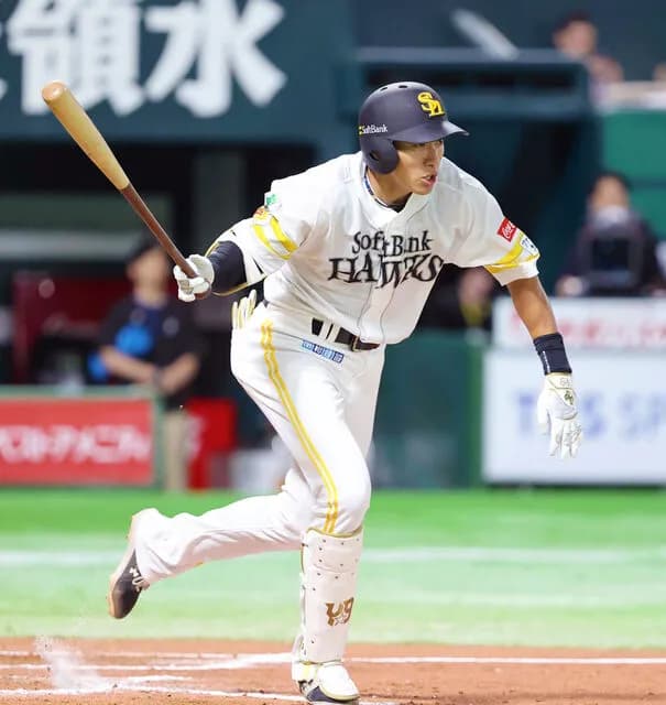 柳田悠岐(37) 1614安打 267本塁打 898打点 781四球