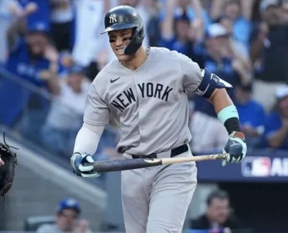 【朗報】アーロン・ジャッジさん、今季ポストシーズン打率.571OPS1.339wwwwwwwwww