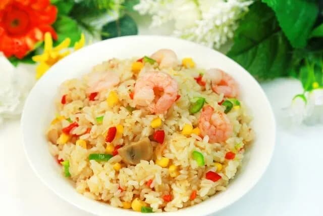 ピラフ←炒飯よりも美味いのに、全く人気ないよな