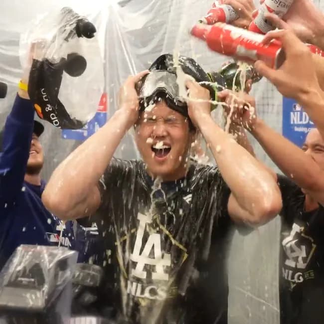 正直シャンパン掛け合いの良さが分からない奴