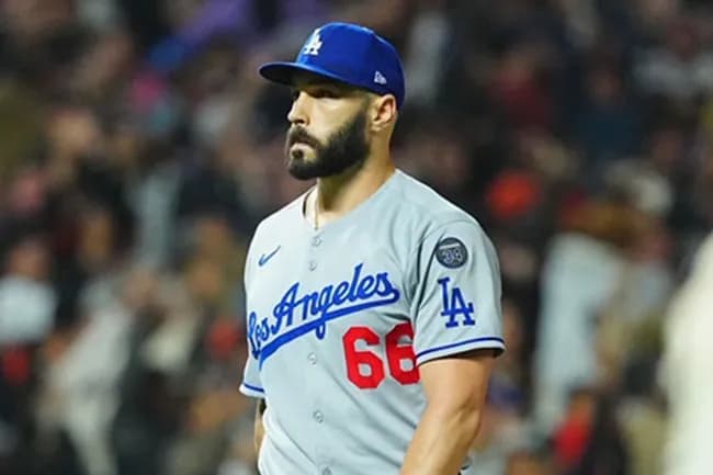 ドジャースに激震。守護神が下半身の膿瘍の手術を受け離脱。ワールドシリーズには間に合う可能性