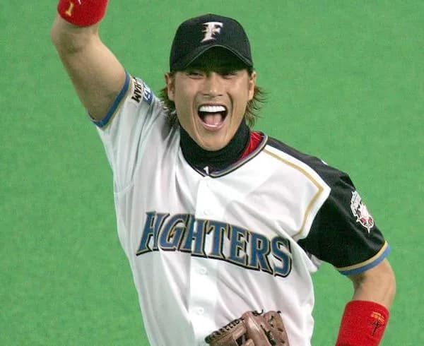 新庄剛志ってそこまでの選手やないのに何でスーパースターになれたんや?