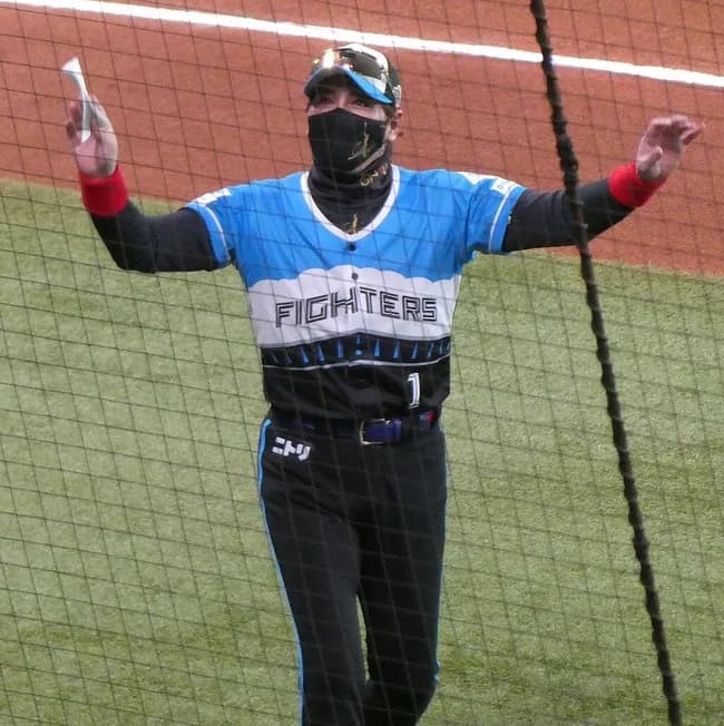 新庄剛志ってそこまでの選手やないのに何でスーパースターになれたんや?