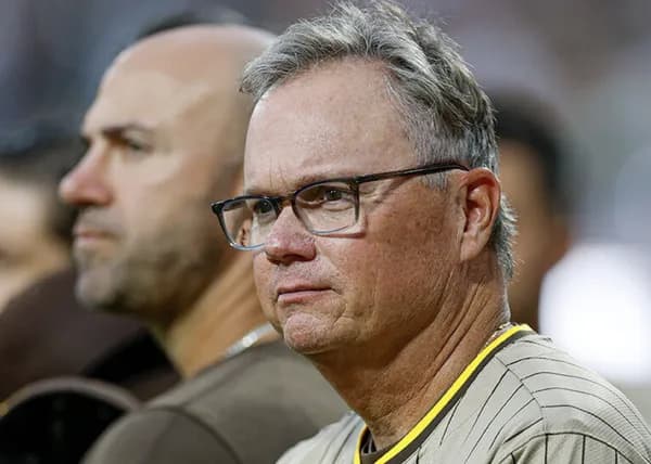 パドレス・シルト監督（57）、「優勝できなかった」と4年契約の2年目で辞任