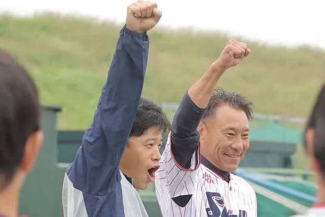 ヤクルト池山監督「野手のキーマンは塩見(32)。ムードメーカー。みんなを笑顔にする。元気だけは◎」