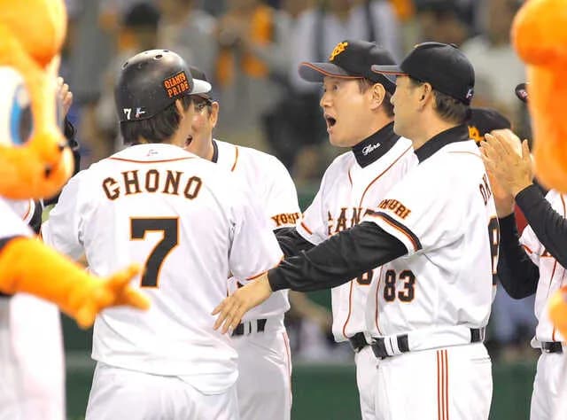 【朗報】巨人原前監督、長野久義引退にコメント