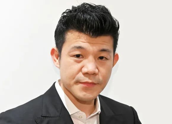 【悲報】亀田興毅「現役の時30億円稼いだけど買い物と投資で全部無くなってもうたわ」