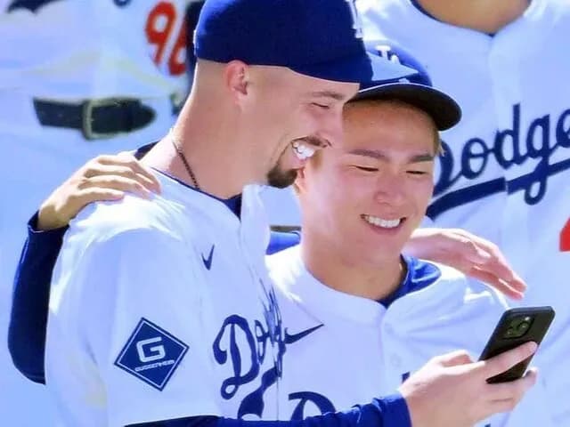 山本由伸27歳とスネル32歳の“親密な関係”、米メディアが報じる