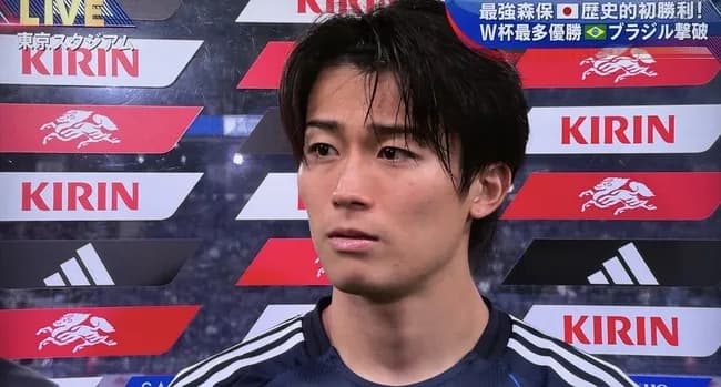 【画像】サッカー日本代表、イケメンすぎて炎上