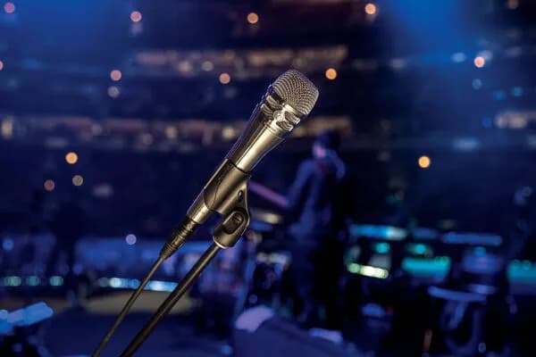 最近の顔出ししない匿名アーティスト文化ｗｗｗｗｗｗｗｗ