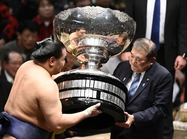 大相撲業界、歴史の分かれ道を迎える