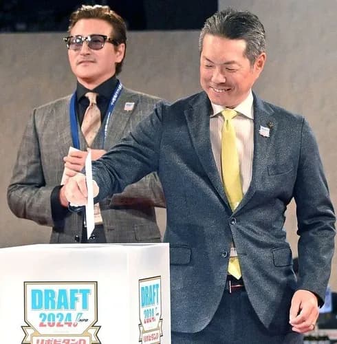 ソフトバンク、ドラフト会議に小久保監督は出席せず 今季から「現場」と「球団編成部門」の役割を完全にすみ分け