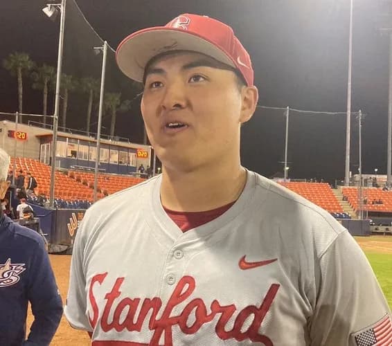 スタンフォード大・佐々木麟太郎　ドラフト下位指名で争奪戦も　巨人スカウトディレクター明言「リストにいる」