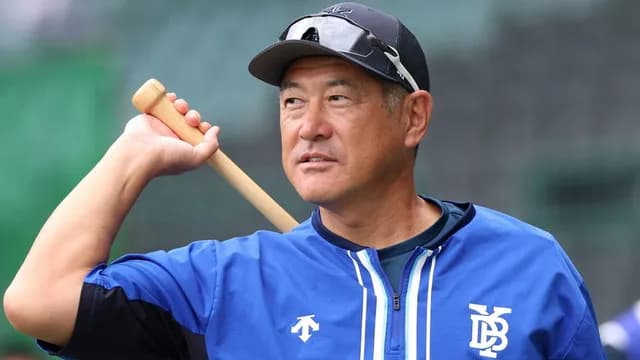 DeNA石井琢朗コーチ退団←カープファンの反応