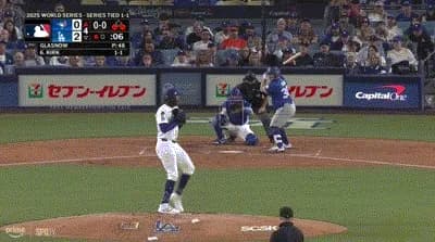 【WS第3戦】ブルージェイズ・カーク、逆転3ランホームラン