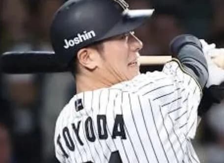 首脳陣『6番レフト豊田！守備でミスった！4回から守備固めだ！』←この采配