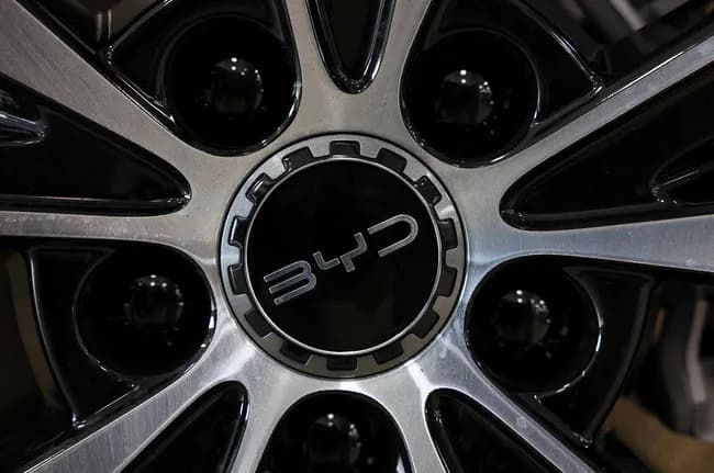 ＢＹＤ、第3四半期は32％減益　ＥＶ市場競争激化ｗｗｗｗｗｗｗｗｗ
