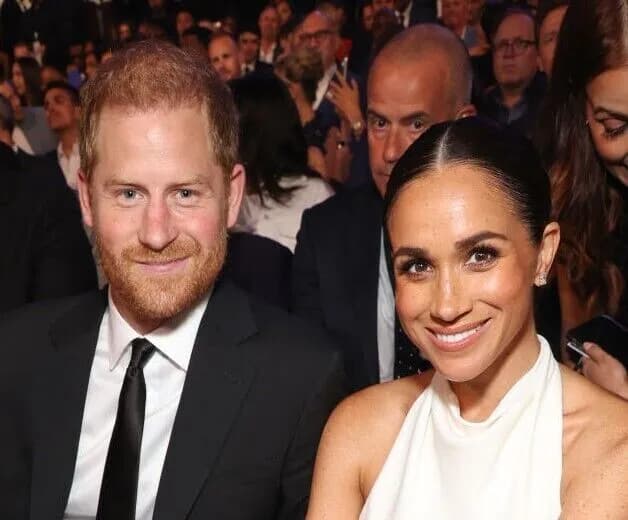 【悲報】英国王室メーガン妃「ヘンリー(夫)貴方の好きなブルージェイズ負けたね(笑)ドジャース最高！」