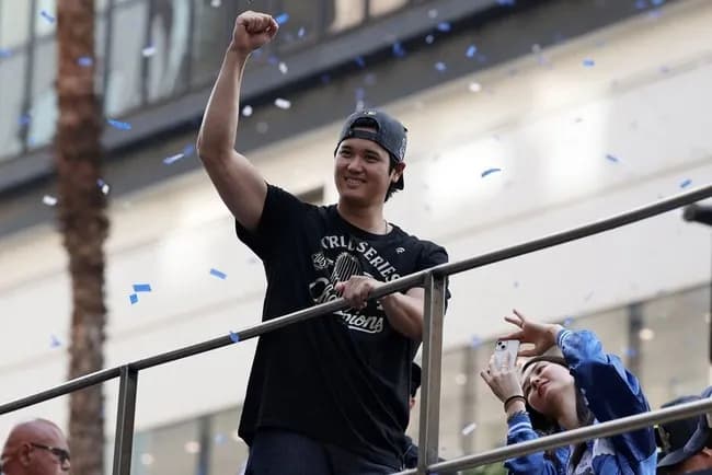 大谷翔平が押すベビーカーにファン急接近＆撮影　動画拡散で物議「赤ちゃんに近づきすぎ」　海外報道