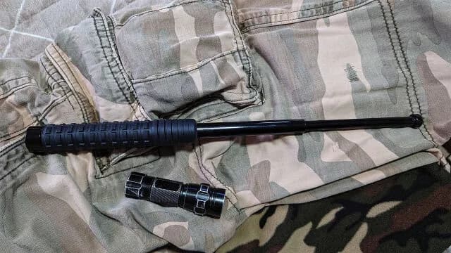 日本における護身用に最適な武器って何？