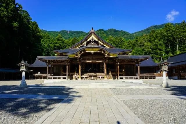 行ってよかった名所とか神社ある？