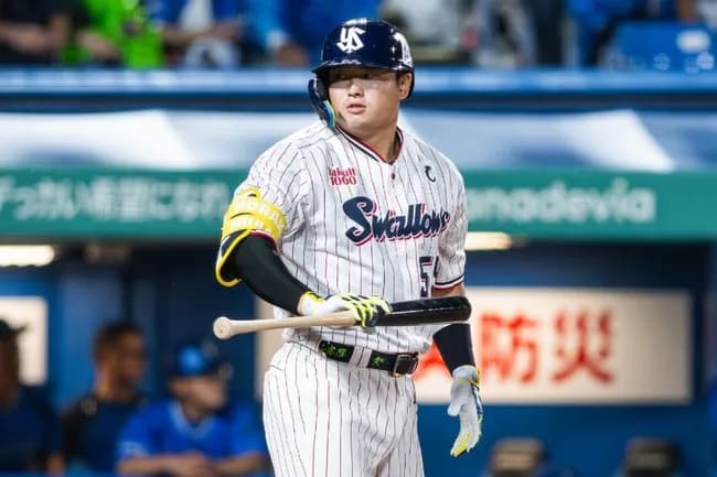 韓国メディア「村上宗隆に騙されるな！突出した成績残したのは1年だけ。後は平凡。高い三振率」