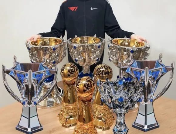 【朗報】韓国のチー牛、世界一のeスポーツプレイヤーになって大谷を超えてしまうｗｗｗｗｗｗｗｗｗｗ