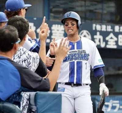 DeNAって桑原以外センター守れる選手おるんか？