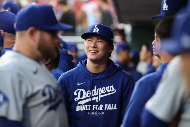 山本由伸、WBC出場は「慎重に決めていきたい。野球少年たちも楽しみに見るでしょうから」