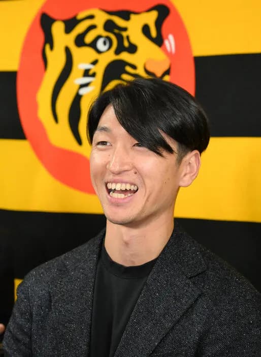 阪神　残留の近本光司、契約は5年総額25億円…　球団史上最大規模の契約　過去に5年契約は片岡、鳥谷、大山の3人