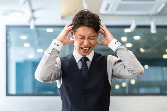 アホの日本企業、有能に仕事を集中させて転職される問題を解決できない