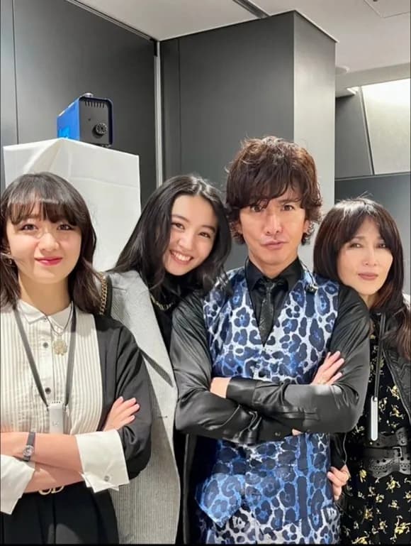 【速報】キムタクの娘、キムタクの誕生日にとんでもない写真を公開してしまう・・・・・・・・・・・