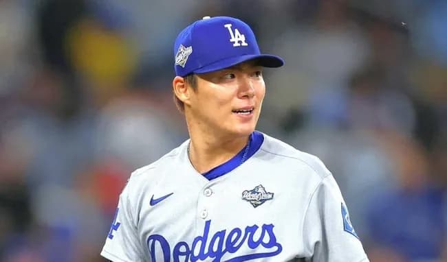 山本由伸、サイ・ヤング賞ならず 投票結果は3位... 昨季新人王スキーンズが満票で初受賞、日本人初の快挙は来季以降にお預け