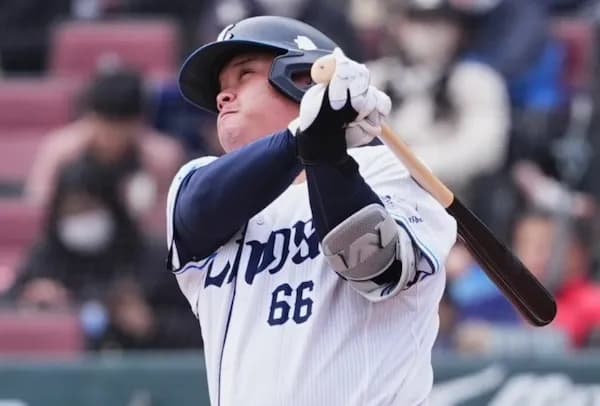 西武戦力外・渡部健人が記者に質問「野球以外で僕に何ができますかね？（笑）」