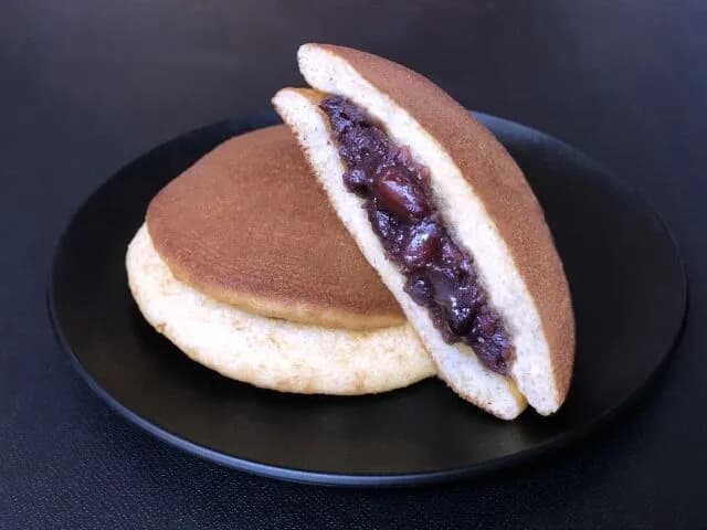 どら焼きは美味しいもの、って刷り込みをテレ朝アニメで何十年もやってるのに日本人に根付かない