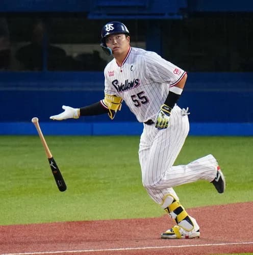 村上宗隆の獲得にマリナーズが参戦! GMが接触認める 60本塁打ローリーと日米最強タッグへ イチロー氏がリクルートも?