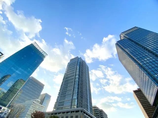 東京勤務30歳年収400万円とかいう可もなく不可もない普通のライン