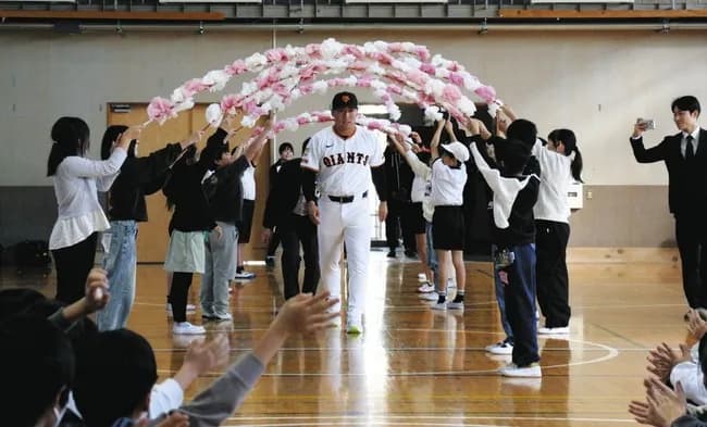 巨人浅野「誰かとのご飯も断りながら、やっていくしかない。焦りはあるので、今から野球一筋で」