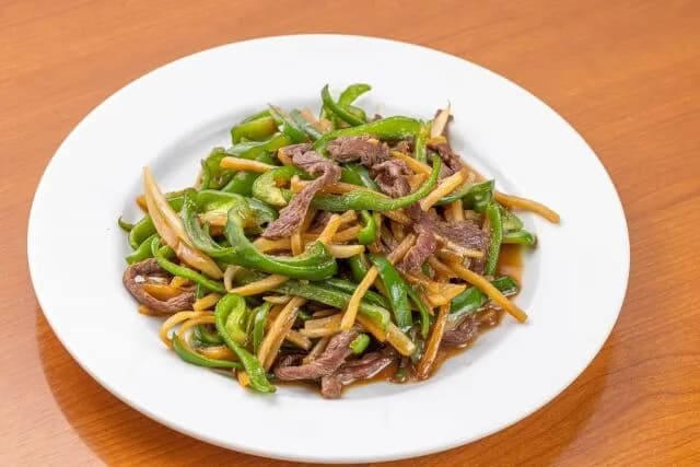 一番飯を食える中華「青椒肉絲」に決定ずる