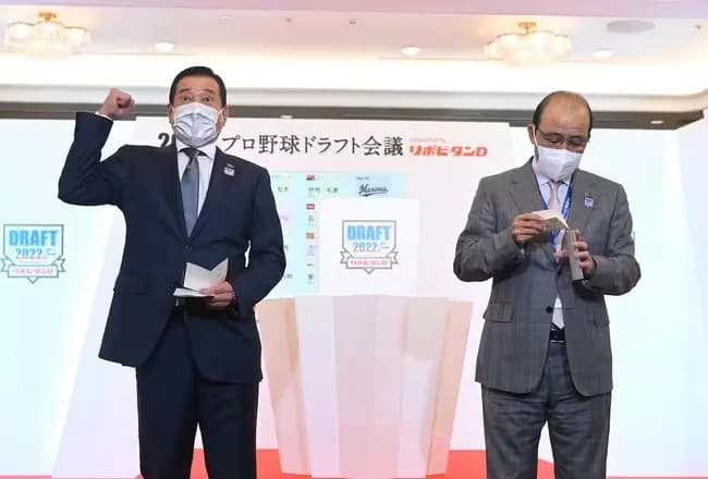 くじを外した瞬間、スカウト陣は「心の中で万歳した」　外れ1位・森下翔太と阪神の赤い糸