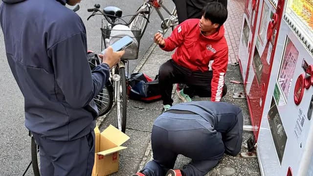 カープ若手が自販機隙間から子猫救出!内田仲田渡邉ら連係プレー