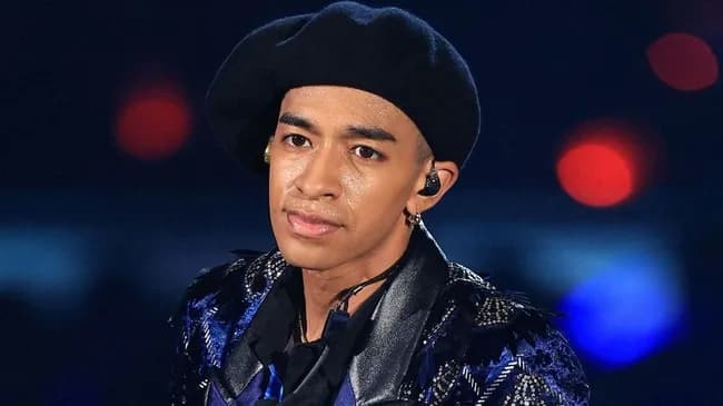 草間リチャード敬太さん👤、なぜかこのタイミングで心の病を公表してグループ脱退