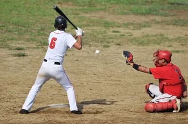 ワイ、週末の草野球リーグ戦に出場予定